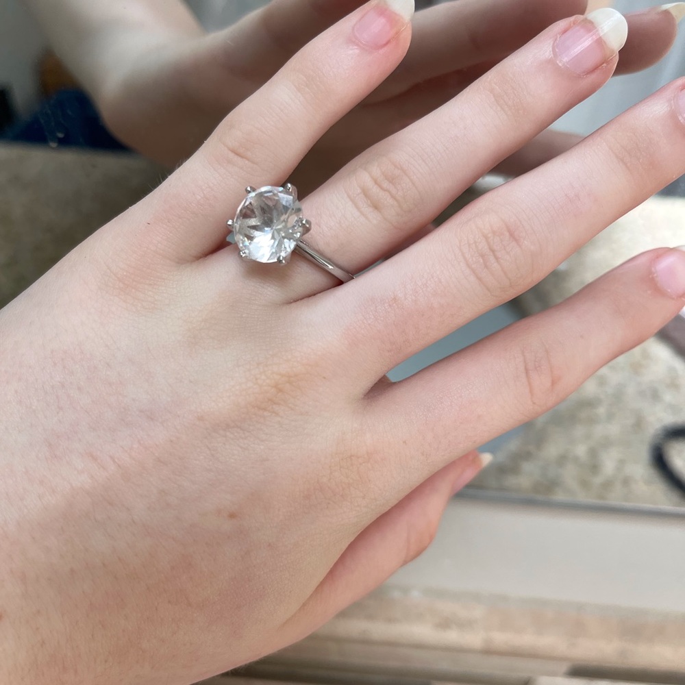 Stone cz 12mm round 7.25 ring